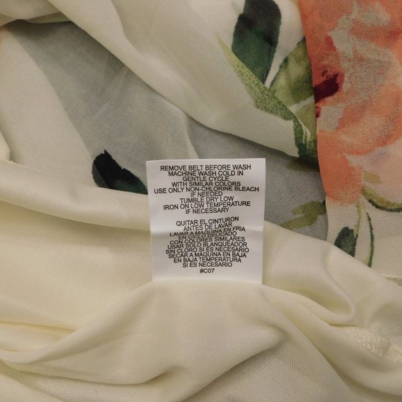 Cream Floral Dress - Size XL - Brand New - Picture 9 of 9